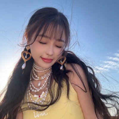 女性枷锁